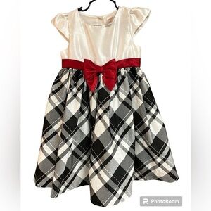 Gymboree Holiday Party Dress Plaid Red Bow Sash Creamy White Top Cap Sleeves 5T